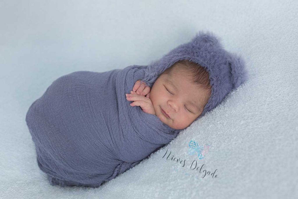 fotos-de-newborn-en-sevilla-niño