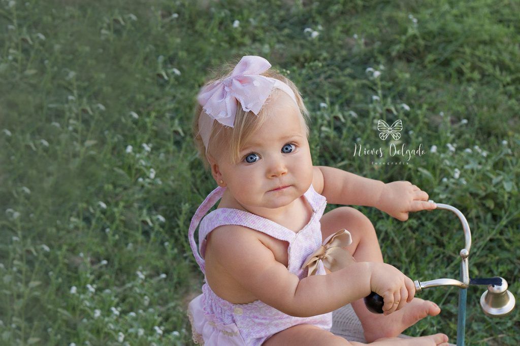 mini-sesiones-de-fotos-primaverales-bebe