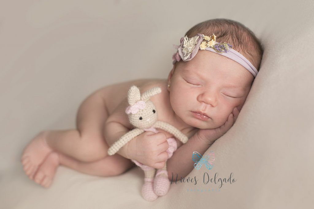 foto-por-bebe-recien-nacido-en-los-palacios-y-villafranca-bonita