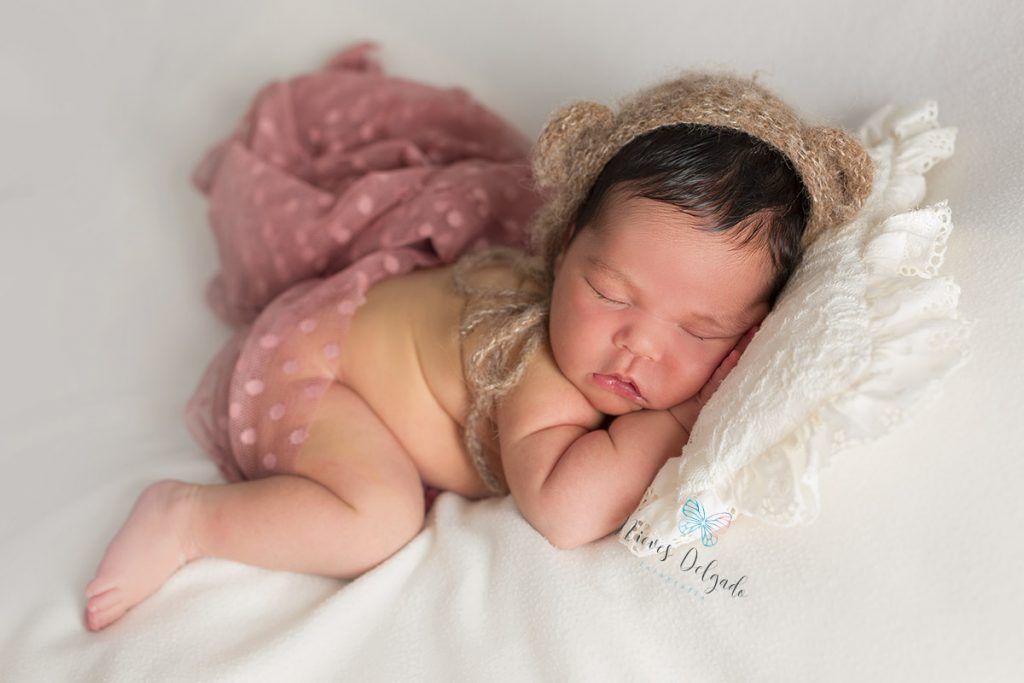 fotos-de-recien-nacidos-en-sevilla-newborn-bebé