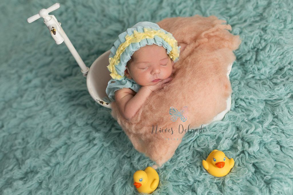 fotografia-newborn-en-sevilla-fotos-a-recien-nacidos-newborn